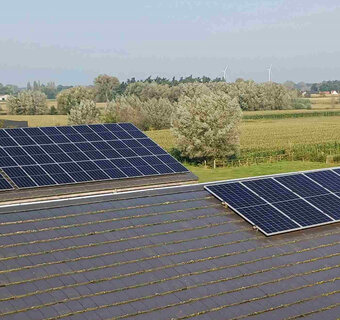Afbeelding van zonnepanelen op WZC Ter Meere